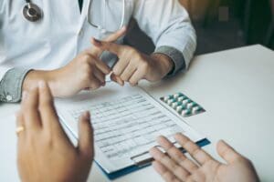 Doctor prescribes methadone and explains how long methadone treatment lasts